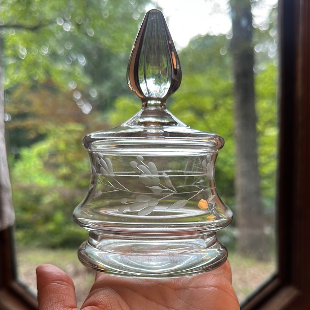 Elegant Clear Glass Jar with Lid